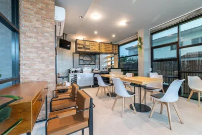 Phuket Five Fortune Holiday Hotel – Photos 16